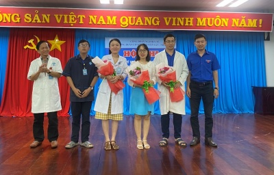 BỆNH VIỆN SẢN-NHI RA MẮT CÂU LẠC BỘ TIẾNG ANH GIAO TIẾP  VÀ CÂU LẠC BỘ NGÂN HÀNG MÁU SỐNG